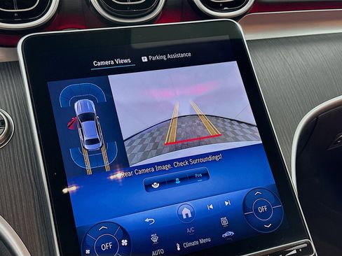 Used 2025 Mercedes-Benz C 300 Sedan image 22