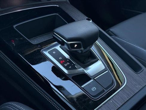 Used 2023 Audi Q5 2.0T Premium Plus w/ Premium Plus Package image 16