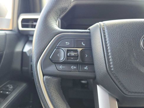 Certified 2026 Toyota 4Runner SR5 AWD/4WD image 32
