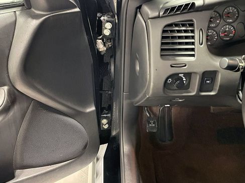 Used 2001 Chevrolet Monte Carlo SS w/ High Sport Appearance Pkg FWD image 58