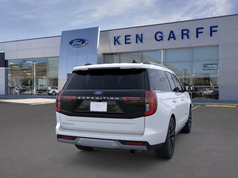 New 2026 Ford Expedition Platinum w/ Driver's Package image 9
