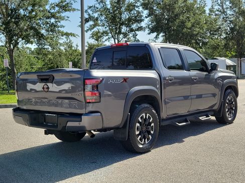 Used 2022 Nissan Frontier Pro-X RWD image 5