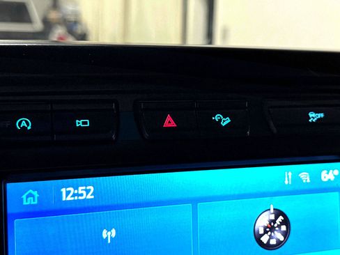 Used 2023 Ford F150 XL w/ FX4 Off-Road Package image 5