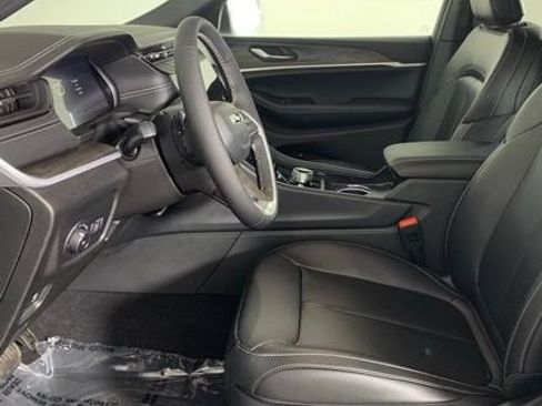 New 2026 Jeep Grand Cherokee L Limited AWD/4WD image 10