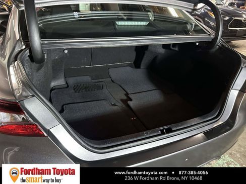 Used 2024 Toyota Camry SE w/ Cold Weather Package image 12