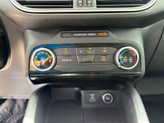 Used 2021 Ford Escape SE FWD image 28