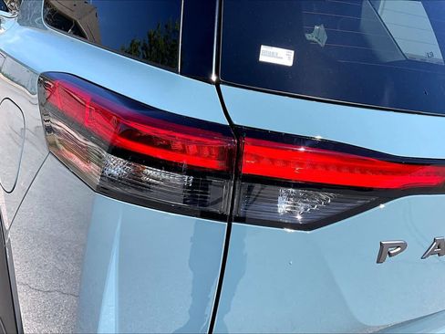 New 2026 Nissan Pathfinder SL AWD/4WD image 12
