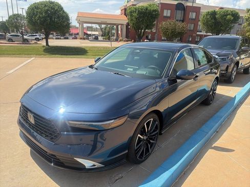 New 2026 Honda Accord Touring image 4