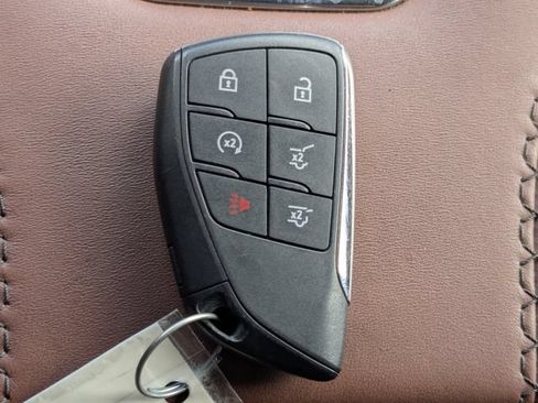 Used 2023 GMC Yukon Denali Ultimate w/ LPO, Floor Liner Package AWD/4WD image 43