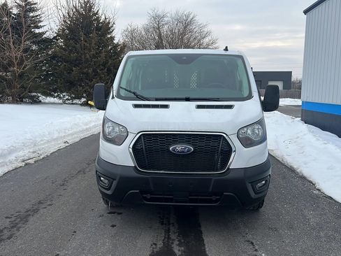 Used 2024 Ford Transit 250 Low Roof w/ Exterior Upgrade Package image 2