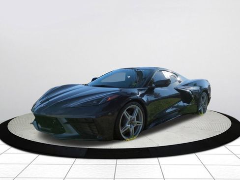 Used 2021 Chevrolet Corvette Stingray Preferred Cpe w/ Engine Appearance Package image 8
