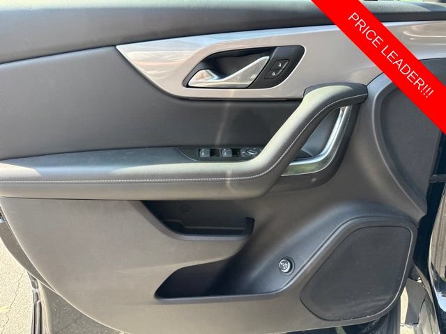 Used 2024 Chevrolet Blazer LT w/ Convenience Package FWD image 9