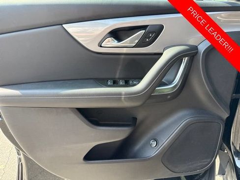 Used 2024 Chevrolet Blazer LT w/ Convenience Package FWD image 9