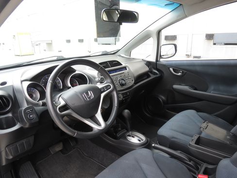 Used 2010 Honda Fit Sport image 24