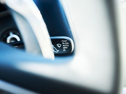 Used 2022 McLaren GT RWD image 52