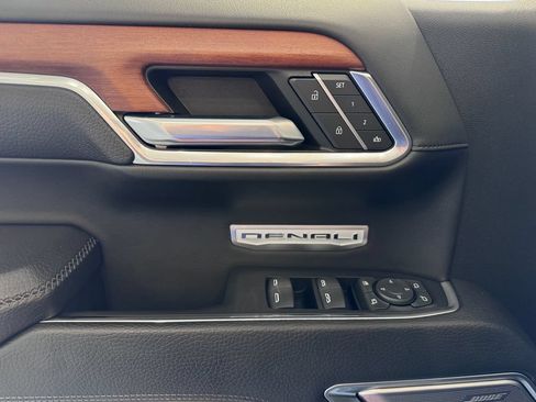 Certified 2022 GMC Sierra 1500 Denali w/ Denali Reserve Package AWD/4WD image 27