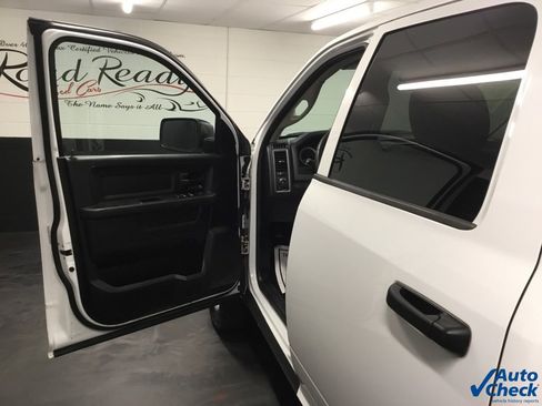 Used 2014 RAM 1500 Express image 21