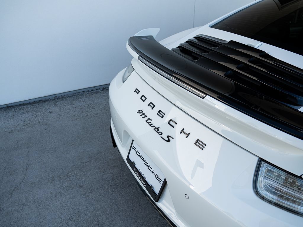 Certified 2016 Porsche 911 Turbo S AWD/4WD image 18