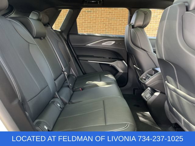 Used 2024 Cadillac Lyriq Sport w/ LPO, Floor Liner Package AWD/4WD image 27