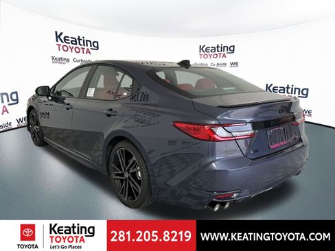 Used 2026 Toyota Camry XSE FWD image 10