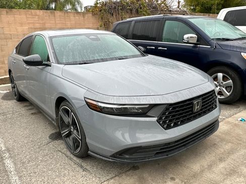 Used 2023 Honda Accord Sport image 6