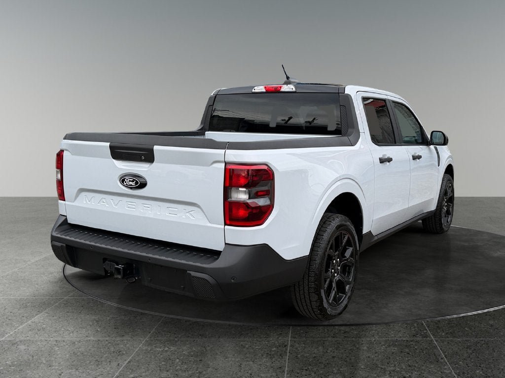 Used 2025 Ford Maverick XLT w/ XLT Luxury Package AWD/4WD image 9
