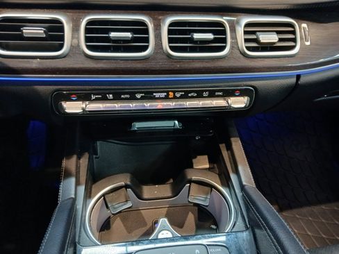 Used 2022 Mercedes-Benz GLS 450 GLS 450 4MATIC SUV w/ Warmth & Comfort Package image 24