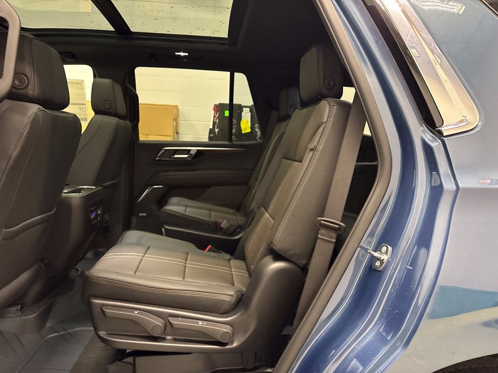 New 2027 Chevrolet Tahoe High Country w/ Sun And Tow Package AWD/4WD image 32