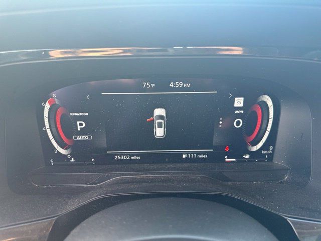 Used 2023 Nissan Pathfinder Platinum AWD/4WD image 11