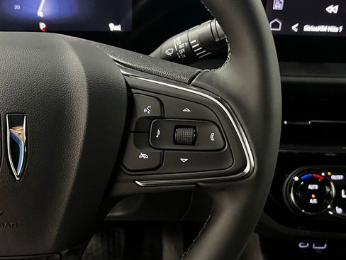 New 2026 Buick Envista Sport Touring w/ Convenience I Package FWD image 13