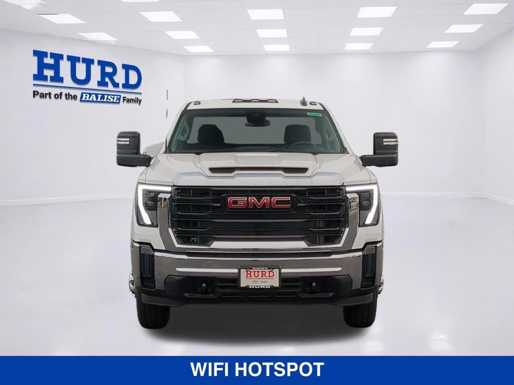 New 2025 GMC Sierra 3500 Pro w/ Convenience Package AWD/4WD image 9