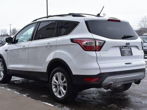 Used 2018 Ford Escape SEL image 10