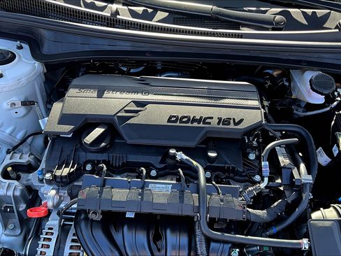 Used 2023 Hyundai Elantra SEL w/ Cargo Package image 30