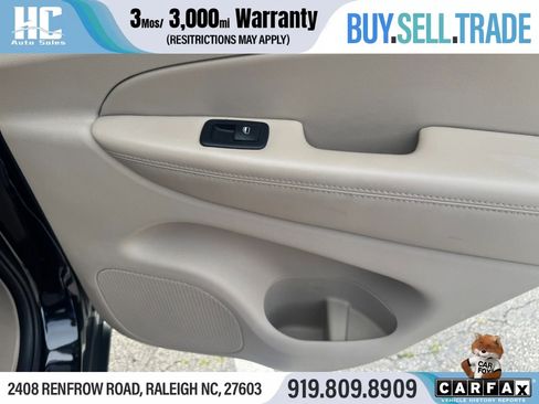 Used 2017 Jeep Grand Cherokee Limited image 17