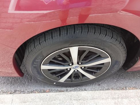 Used 2019 Subaru Impreza 2.0i Premium w/ Eyesight & BSD/Rcta & SRF image 7