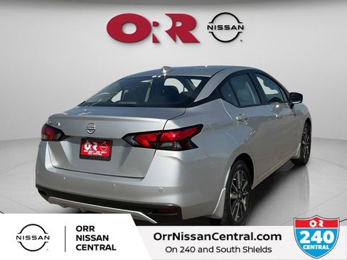 New 2025 Nissan Versa SV w/ Trunk Package FWD image 5