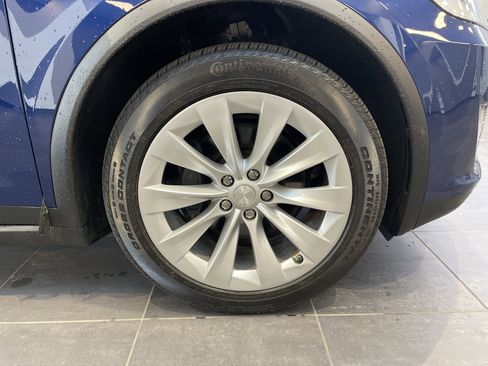 Used 2019 Tesla Model X Long Range AWD/4WD image 12
