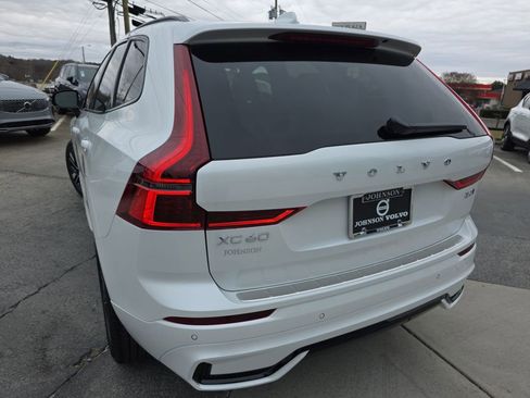 New 2026 Volvo XC60 B5 Core w/ Protection Package Premier image 45