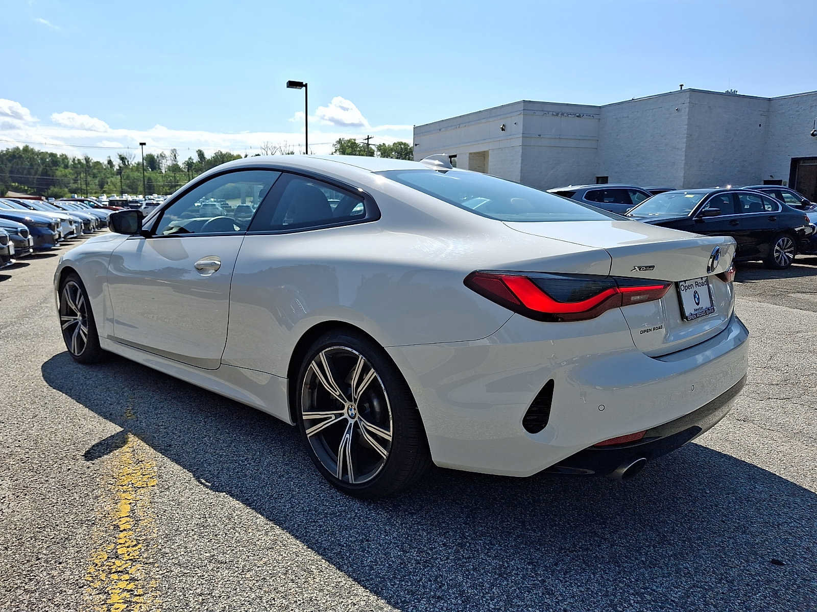Used 2021 BMW 430i xDrive Coupe w/ Premium Package AWD/4WD image 4