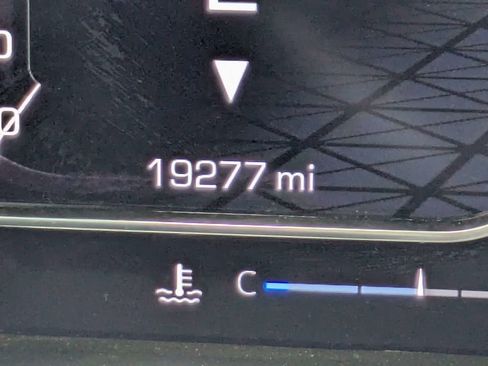 Used 2024 GMC Sierra 1500 Denali w/ Technology Package image 35