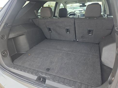 Used 2023 Chevrolet Equinox LT image 31