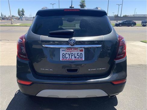 Used 2018 Buick Encore Premium FWD image 4