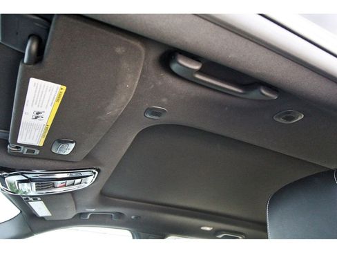 Used 2023 Jeep Grand Cherokee Overland AWD/4WD image 26