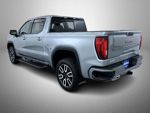 Used 2023 GMC Sierra 1500 AT4 w/ AT4 Premium Package AWD/4WD image 7