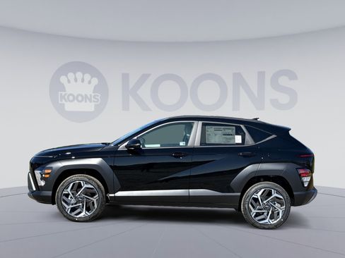 New 2026 Hyundai Kona SEL Premium image 2