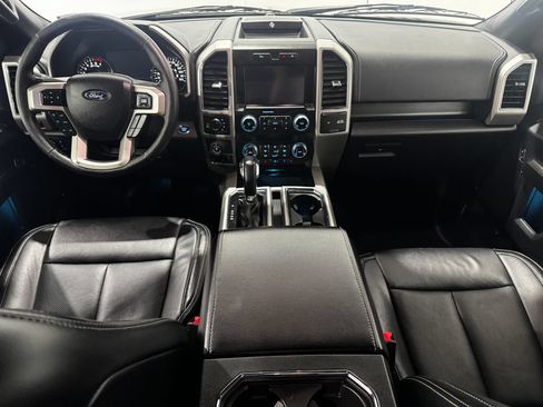 Used 2019 Ford F150 Lariat w/ Equipment Group 502A Luxury AWD/4WD image 30