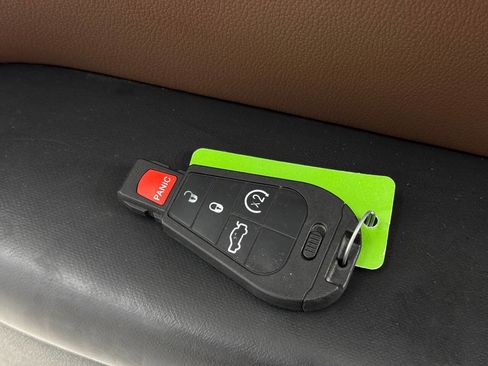 Used 2013 Dodge Challenger R/T image 65