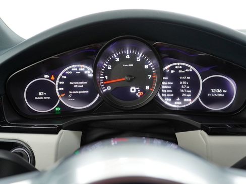 Certified 2023 Porsche Cayenne S AWD/4WD image 22
