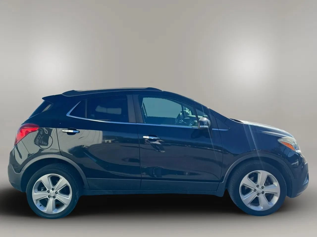 Used 2016 Buick Encore FWD image 4