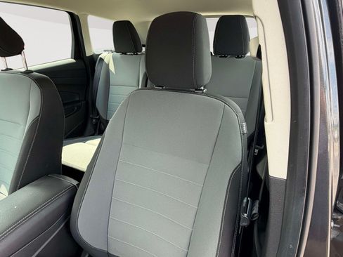Used 2019 Ford Escape S FWD image 22